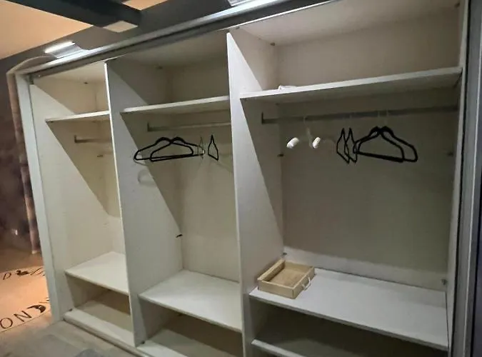 Luxury Gemütliche WOHNUNG in Eigelstein Köln
